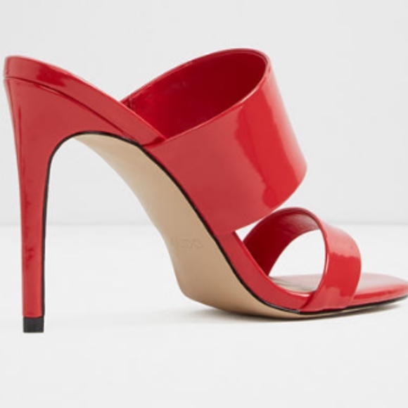 Red Mule - Picture 2 of 2